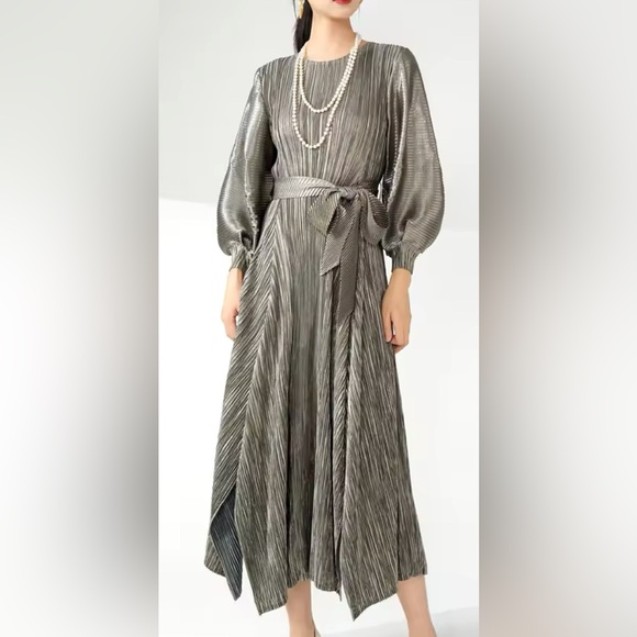Silver Pleated Dress for Women, Lantern Sleeve, Elegant Pleated Dress, PLEATS - Picture 2 of 2